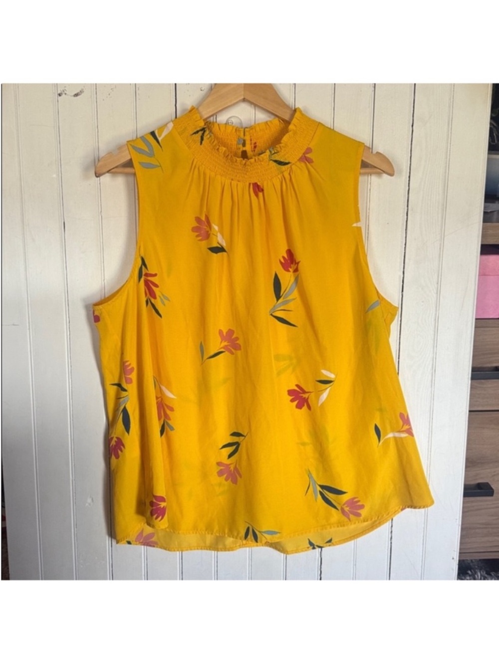 Daniel Rainn Sleeveless Blouse Yellow Size XXL
